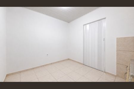 Cozinha de casa para alugar com 1 quarto, 65m² em Azenha, Porto Alegre