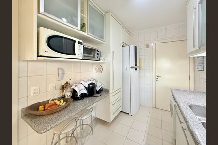 Cozinha de apartamento à venda com 4 quartos, 120m² em Vila Cruzeiro, São Paulo