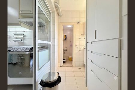 Área de Serviço de apartamento à venda com 4 quartos, 120m² em Vila Cruzeiro, São Paulo