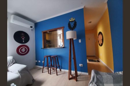 Sala de apartamento à venda com 2 quartos, 58m² em Menino Deus, Porto Alegre