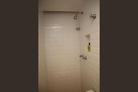 BANHEIRO 3 de apartamento para alugar com 3 quartos, 110m² em Barra da Tijuca, Rio de Janeiro