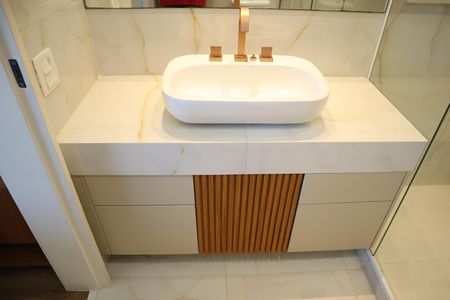 Apartamento para alugar com 110m², 3 quartos e 2 vagasBANHEIRO 1