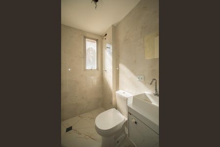 Apartamento para alugar com 67m², 3 quartos e 1 vaga Apartamento para alugar com 67m², 3 quartos e 1 vagaBanheiro da Suíte