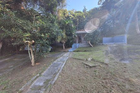 Quintal de casa à venda com 2 quartos, 3780m² em Maria Paula, Niterói