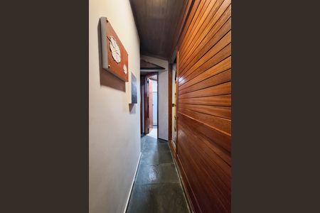 Corredor de casa à venda com 2 quartos, 3780m² em Maria Paula, Niterói