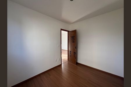 Apartamento para alugar com 72m², 2 quartos e 1 vaga Apartamento para alugar com 72m², 2 quartos e 1 vagaQuarto 2