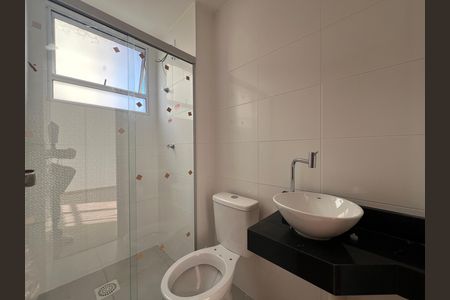 Apartamento para alugar com 72m², 2 quartos e 1 vaga Apartamento para alugar com 72m², 2 quartos e 1 vagaBanheiro Social