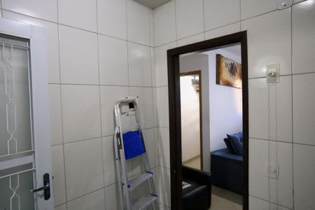 Cozinha de casa para alugar com 2 quartos, 75m² em Palmares, Belo Horizonte