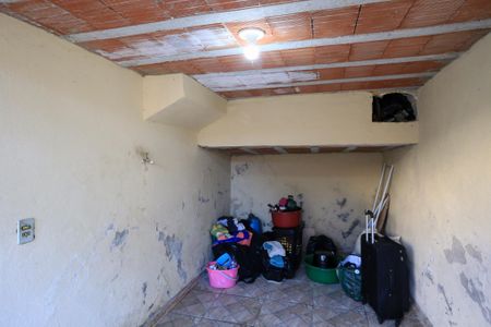 Garagem de casa para alugar com 2 quartos, 75m² em Palmares, Belo Horizonte