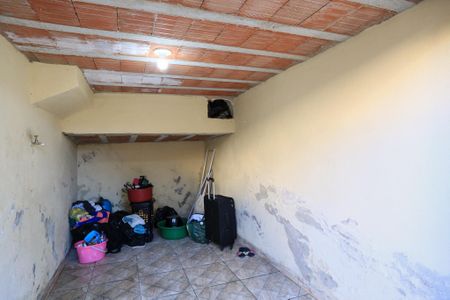 Garagem de casa para alugar com 2 quartos, 75m² em Palmares, Belo Horizonte
