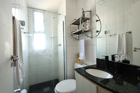Banheiro de kitnet/studio para alugar com 1 quarto, 40m² em Luxemburgo, Belo Horizonte