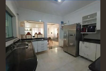 Casa para alugar com 4 quartos, 165m² em Jardim Chapadão, Campinas