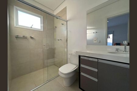 Casa de condomínio para alugar com 278m², 3 quartos e 4 vagas