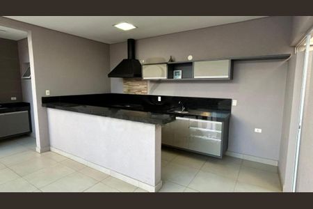 Casa de condomínio para alugar com 278m², 3 quartos e 4 vagas
