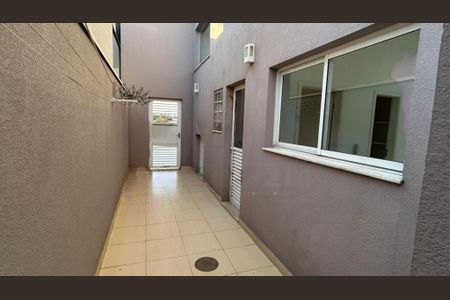 Casa de condomínio para alugar com 278m², 3 quartos e 4 vagas