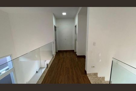 Casa de condomínio para alugar com 278m², 3 quartos e 4 vagas
