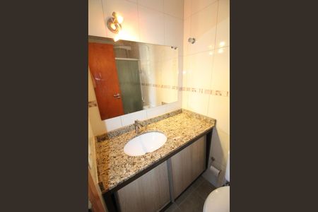 Apartamento para alugar com 63m², 2 quartos e 2 vagasBanheiro da Suíte