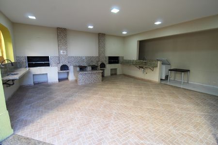 Apartamento para alugar com 63m², 2 quartos e 2 vagasÁrea comum - Churrasqueira