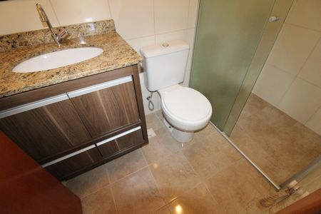 Apartamento para alugar com 63m², 2 quartos e 2 vagasBanheiro