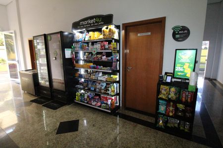 Apartamento para alugar com 63m², 2 quartos e 2 vagasÁrea comum - Mini Mercado