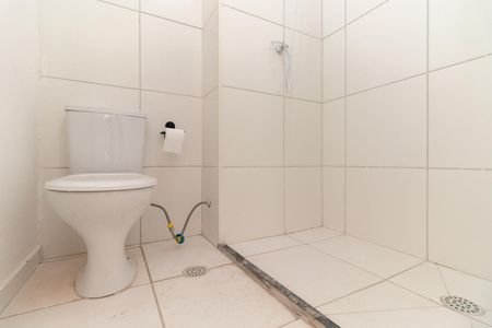 Banheiro de apartamento à venda com 2 quartos, 35m² em Cidade São Mateus, São Paulo