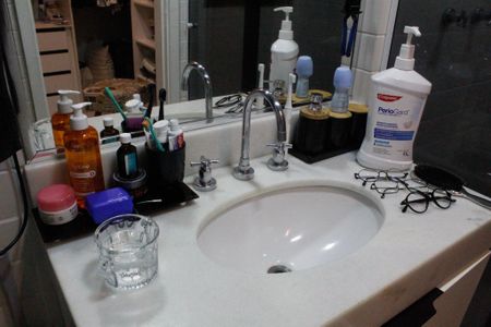 Apartamento para alugar com 81m², 2 quartos e 1 vaga