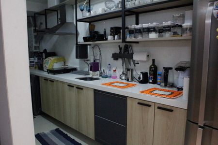 Apartamento para alugar com 81m², 2 quartos e 1 vaga