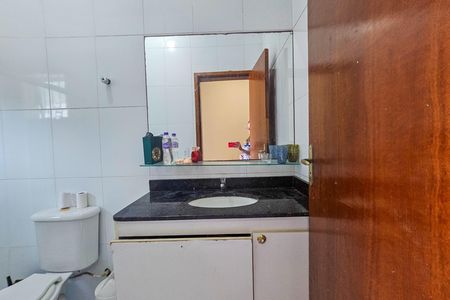 Casa para alugar com 80m², 2 quartos e 1 vaga