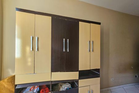 Casa para alugar com 80m², 2 quartos e 1 vaga