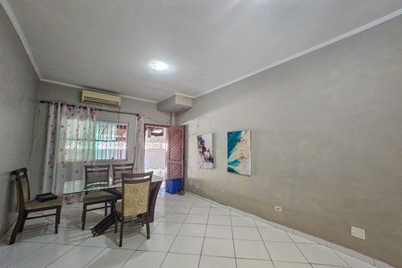 Casa para alugar com 2 quartos, 80m² em Jardim Tres Marias, Guarujá