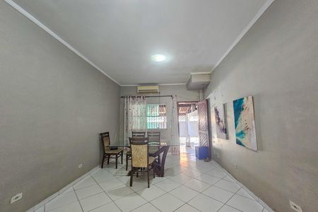 Casa para alugar com 2 quartos, 80m² em Jardim Tres Marias, Guarujá