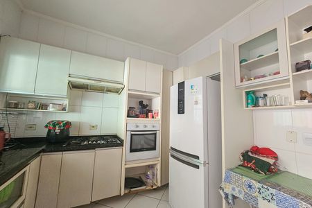 Casa para alugar com 80m², 2 quartos e 1 vaga