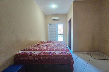 Casa para alugar com 80m², 2 quartos e 1 vaga