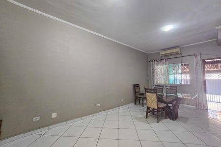 Casa para alugar com 2 quartos, 80m² em Jardim Tres Marias, Guarujá