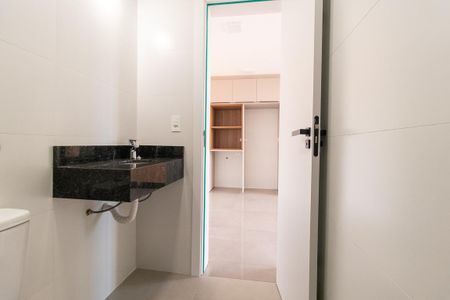 Studio à venda com 31m², 1 quarto e sem vaga Studio à venda com 31m², 1 quarto e sem vagaBanheiro
