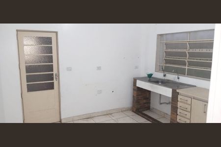 Foto 13 de casa à venda com 4 quartos, 90m² em Vila Nelson, São Paulo