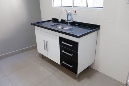 Cozinha de casa para alugar com 1 quarto, 45m² em Jardim Ype, Osasco