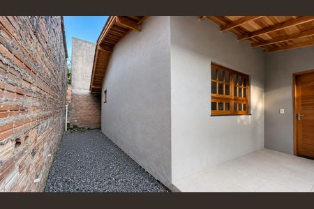 Casa para alugar com 64m², 2 quartos e 2 vagas