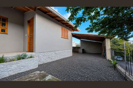 Casa para alugar com 2 quartos, 64m² em Guarani, Novo Hamburgo