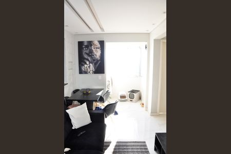 Apartamento à venda com 46m², 2 quartos e 1 vaga Apartamento à venda com 46m², 2 quartos e 1 vagaDetalhe - Sala e Sala de Jantar