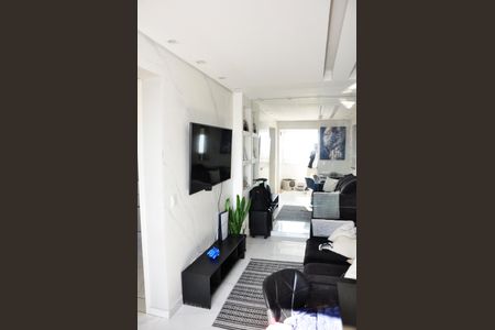Apartamento à venda com 46m², 2 quartos e 1 vaga Apartamento à venda com 46m², 2 quartos e 1 vagaDetalhe - Sala e Sala de Jantar