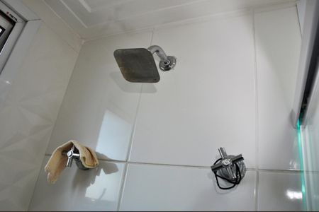 Apartamento à venda com 46m², 2 quartos e 1 vaga Apartamento à venda com 46m², 2 quartos e 1 vagaDetalhe - Banheiro Social