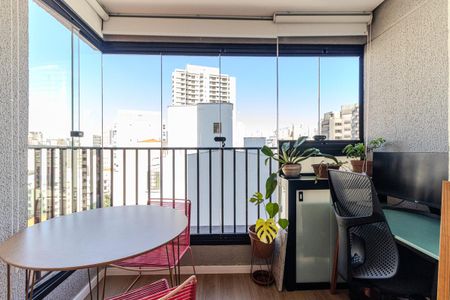 Studio à venda com 26m², 1 quarto e sem vaga Studio à venda com 26m², 1 quarto e sem vagaVaranda
