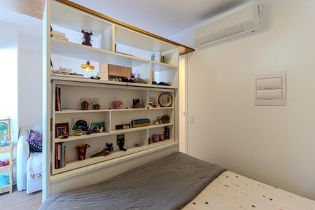 Studio à venda com 26m², 1 quarto e sem vaga Studio à venda com 26m², 1 quarto e sem vagaQuarto