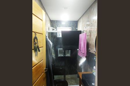 Casa à venda com 200m², 5 quartos e 2 vagasBanheiro