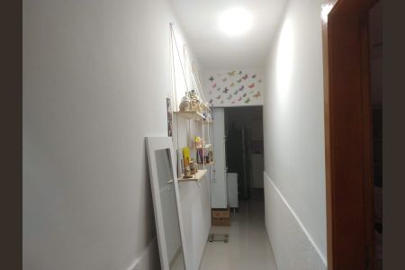 Corredor de casa à venda com 4 quartos, 200m² em Grajaú, São Paulo
