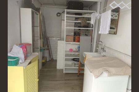 Área de Serviço de casa à venda com 4 quartos, 200m² em Grajaú, São Paulo