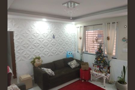 Sala de casa à venda com 5 quartos, 200m² em Grajaú, São Paulo