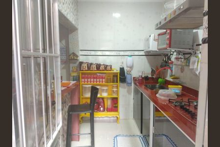 Cozinha de casa à venda com 4 quartos, 200m² em Grajaú, São Paulo
