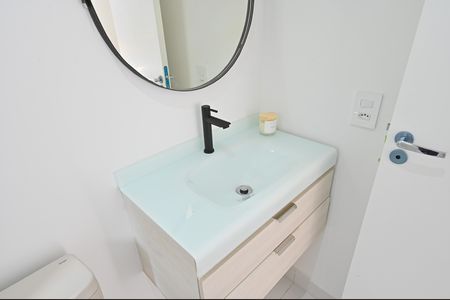 Banheiro Social de apartamento para alugar com 1 quarto, 27m² em Planalto Paulista, São Paulo